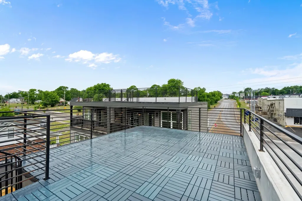 3123 River Drive Nashville TN 37218