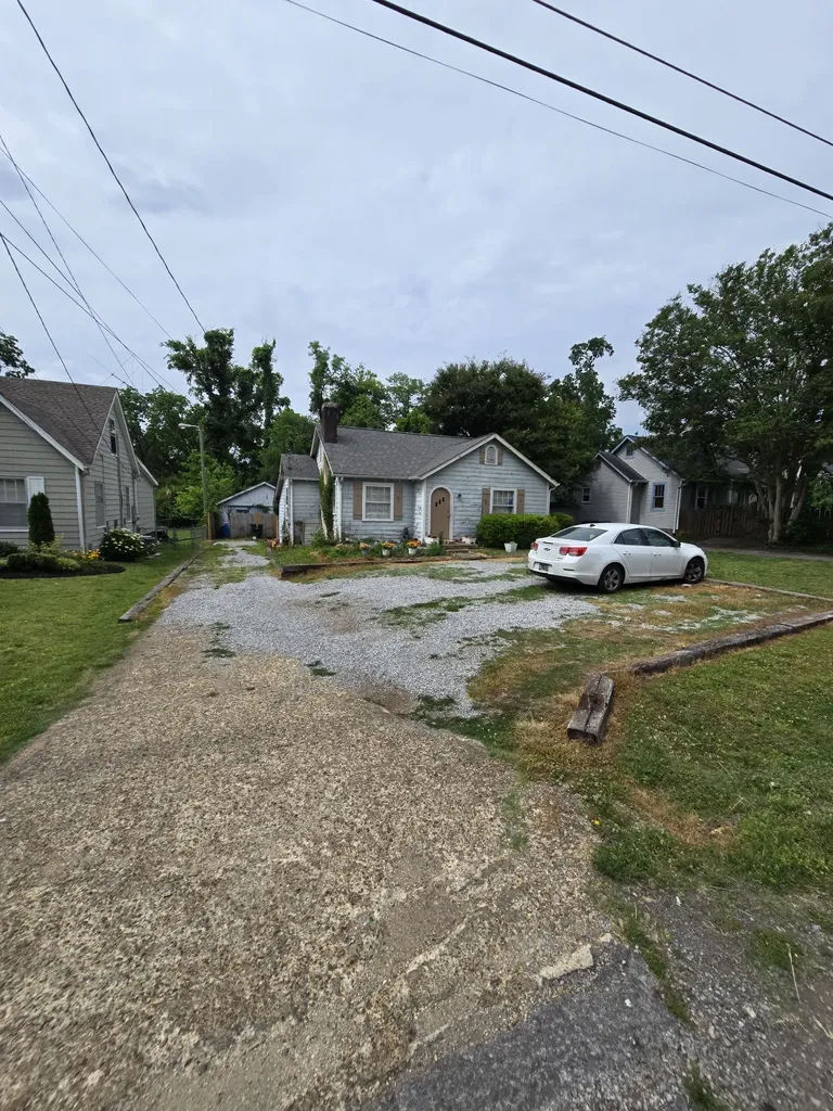 Nashville TN, 906 Carolyn Avenue