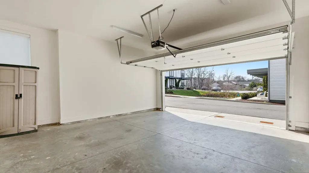 617A Vernon Avenue Nashville TN 37209