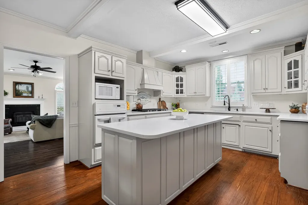 708 Dry Creek Road Smithville TN 37166