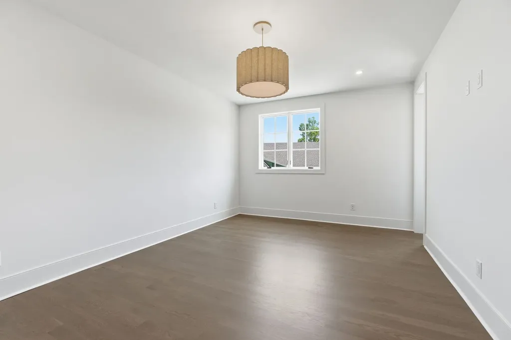 4520 Belmont Park Terrace Nashville TN 37215