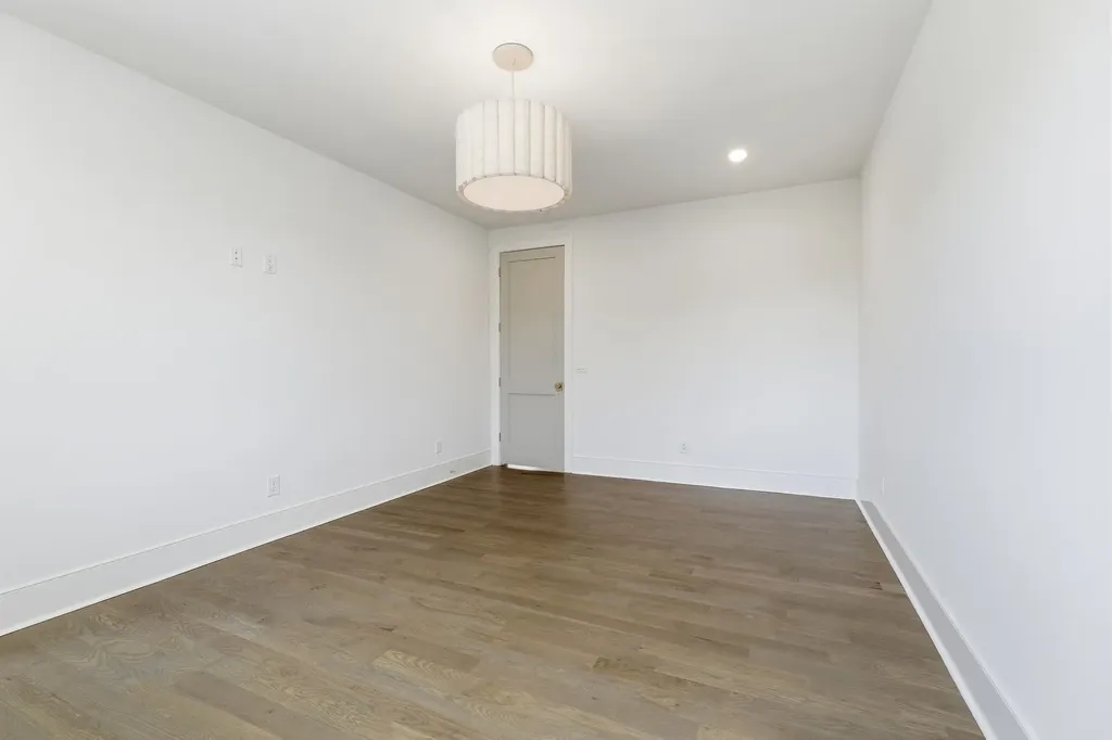 4520 Belmont Park Terrace Nashville TN 37215