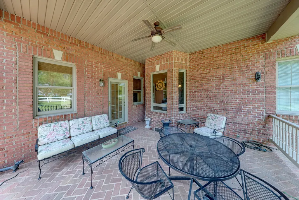 629 Mobley Road Clarksville TN 37043