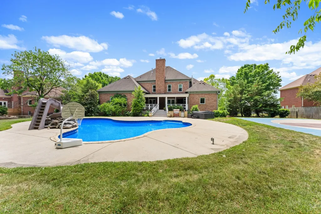 9002 Old Smyrna Road Brentwood TN 37027