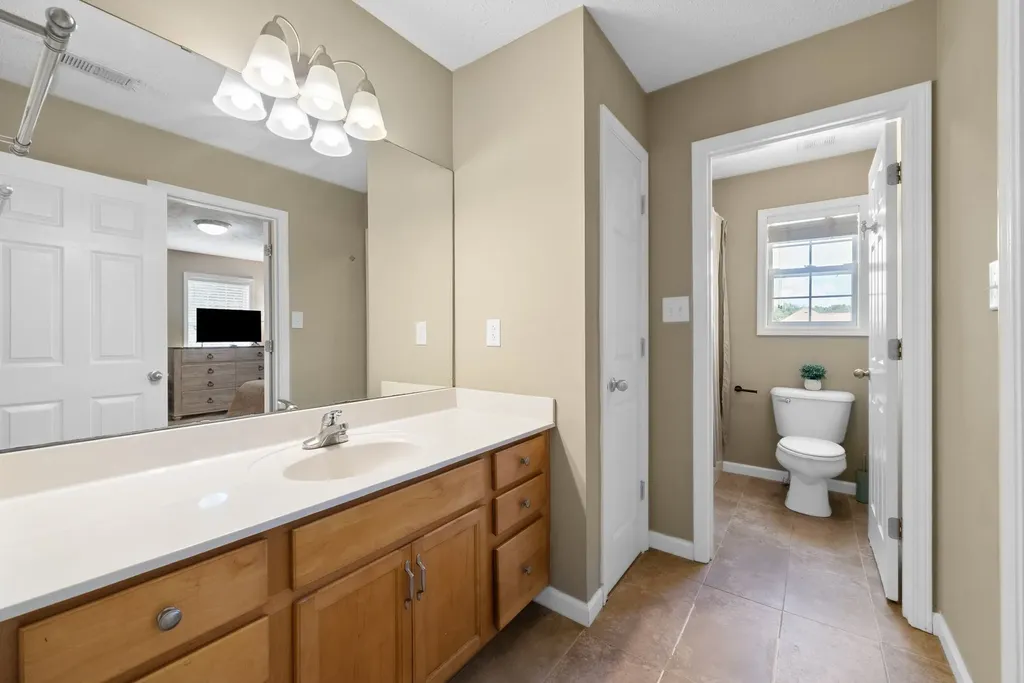 3396 Heatherwood Trace Clarksville TN 37040
