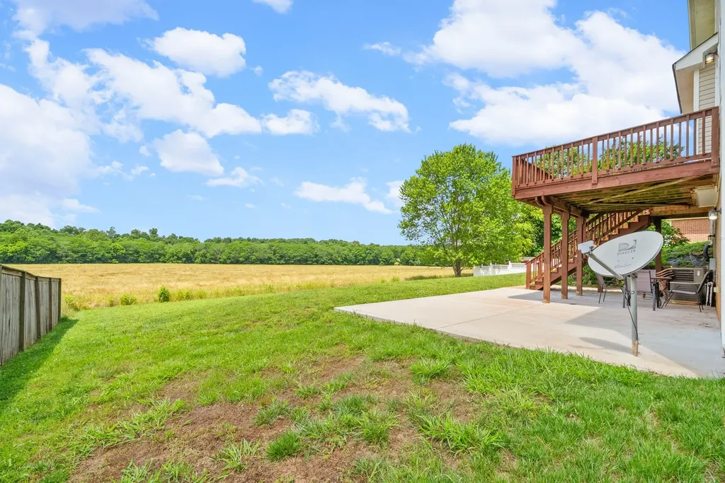 3396 Heatherwood Trace Clarksville TN 37040