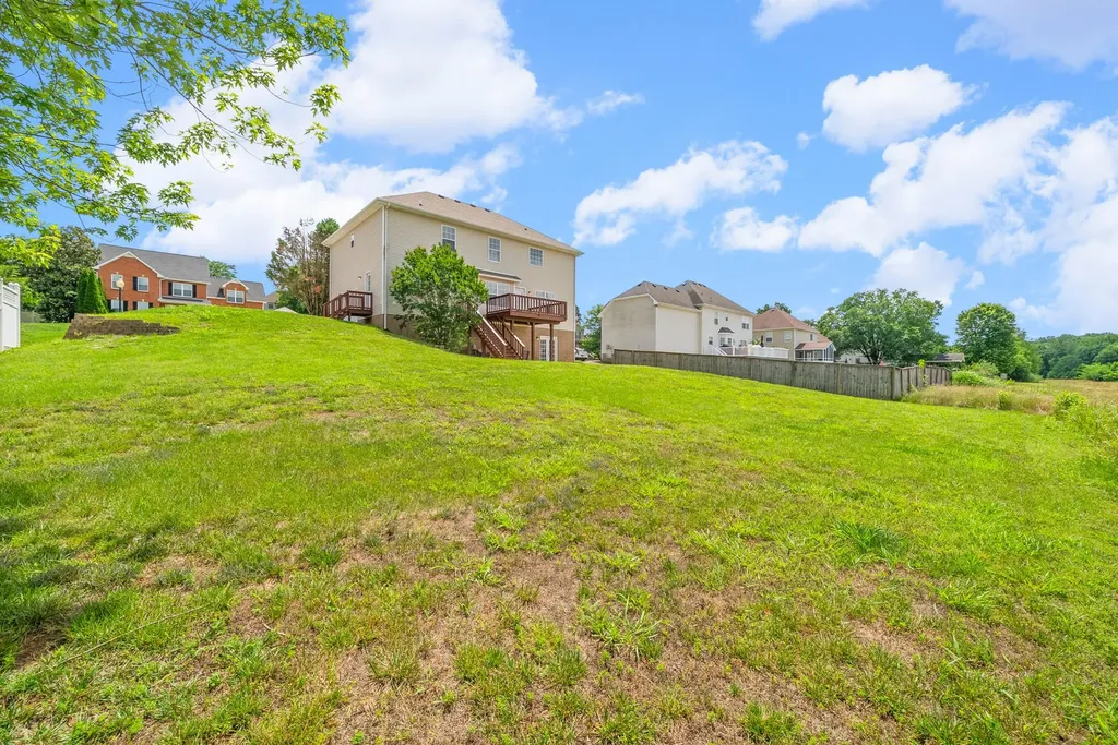 3396 Heatherwood Trace Clarksville TN 37040