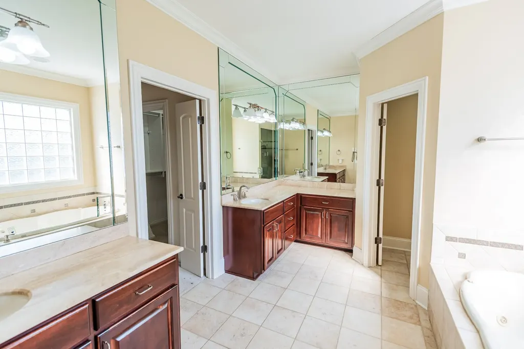 1014 Calebs Walk Goodlettsville TN 37072