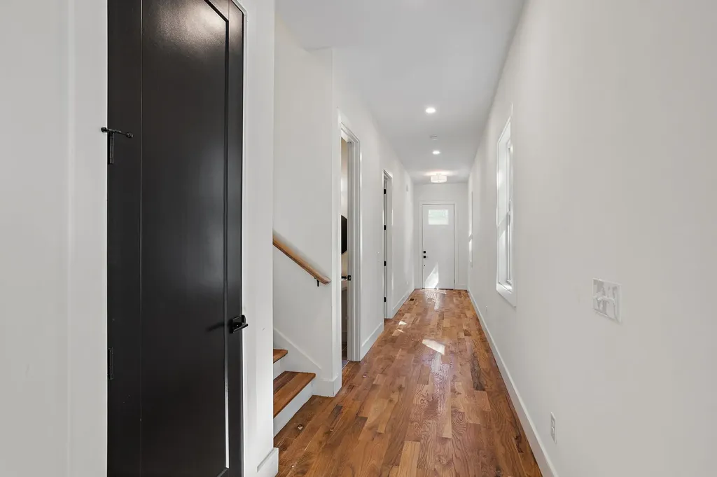 2237 Cruzen Street Nashville TN 37211