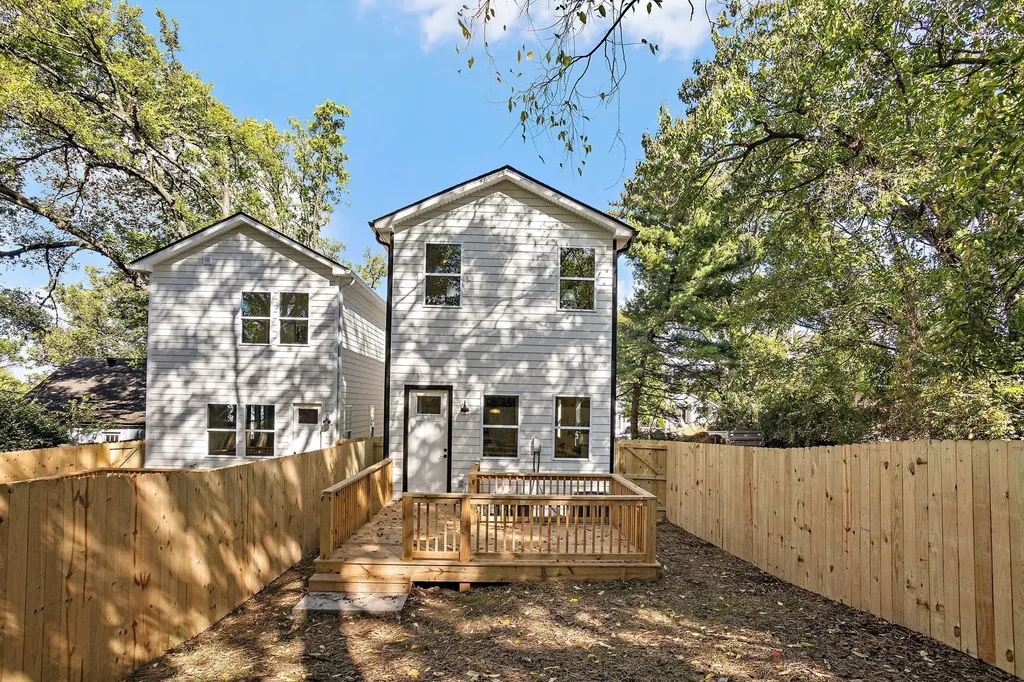 2237 Cruzen Street Nashville TN 37211