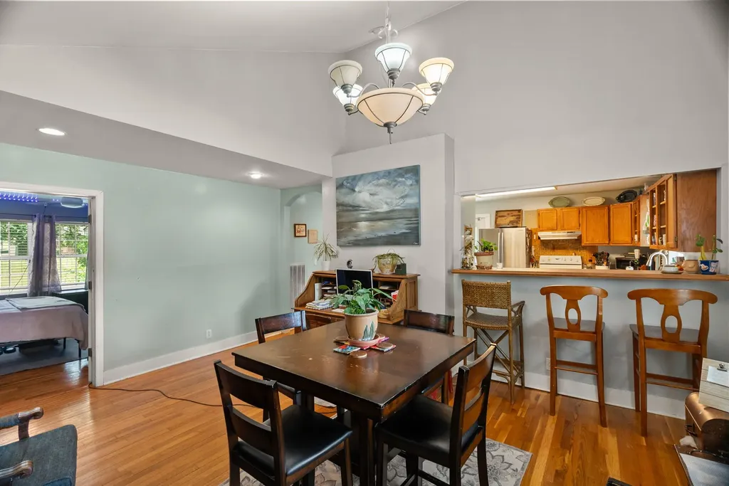 1098 Old Dickerson Pike Goodlettsville TN 37072