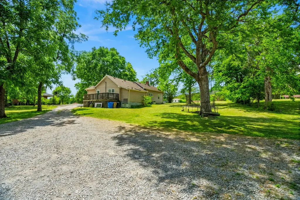 1098 Old Dickerson Pike Goodlettsville TN 37072