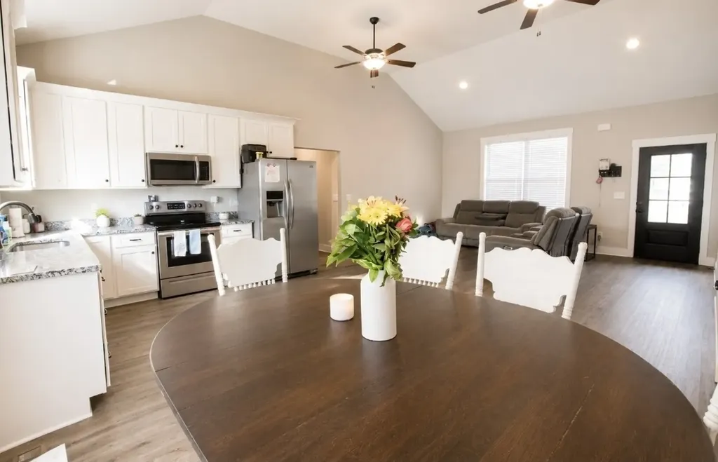 12 Willow Circle Mcminnville TN 37110
