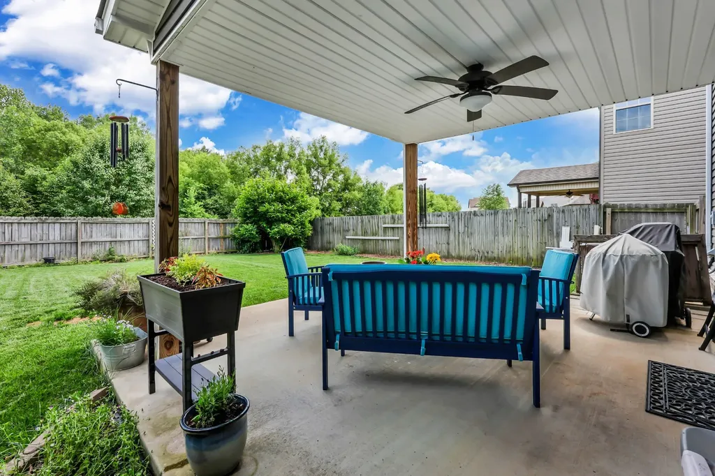 3735 Windmill Drive Clarksville TN 37040