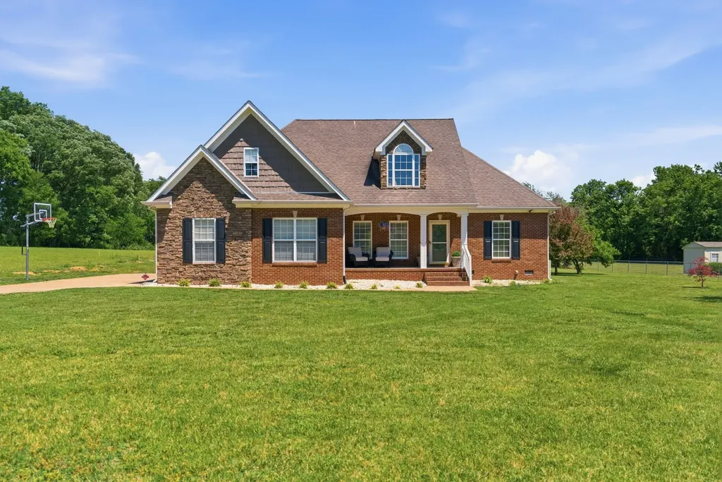 6610 Old Zion Road Columbia TN 38401