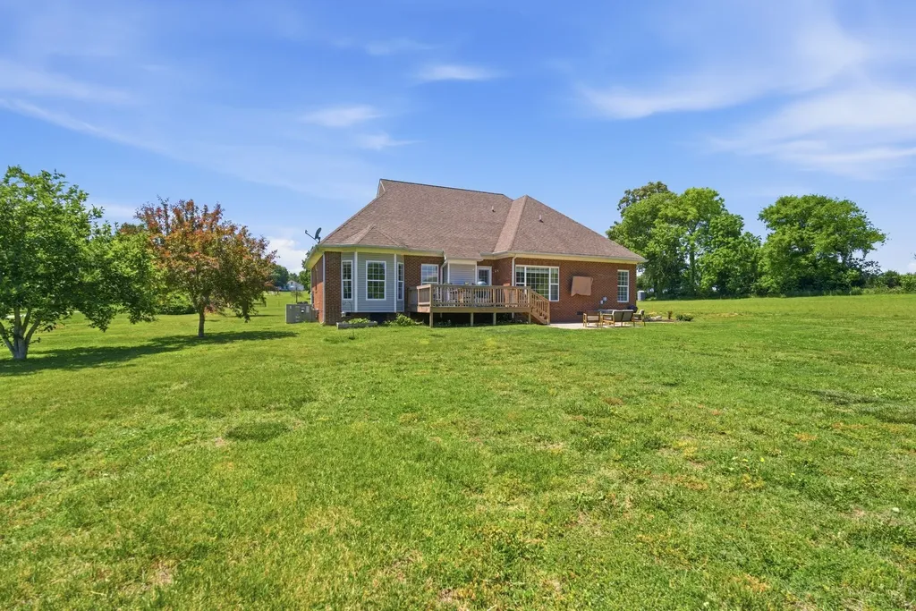 6610 Old Zion Road Columbia TN 38401