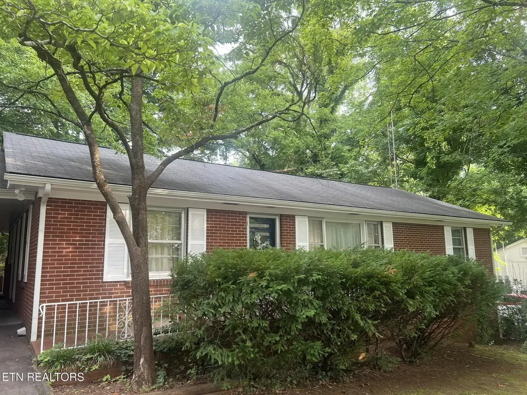 504 Hayworth Drive Knoxville TN 37920