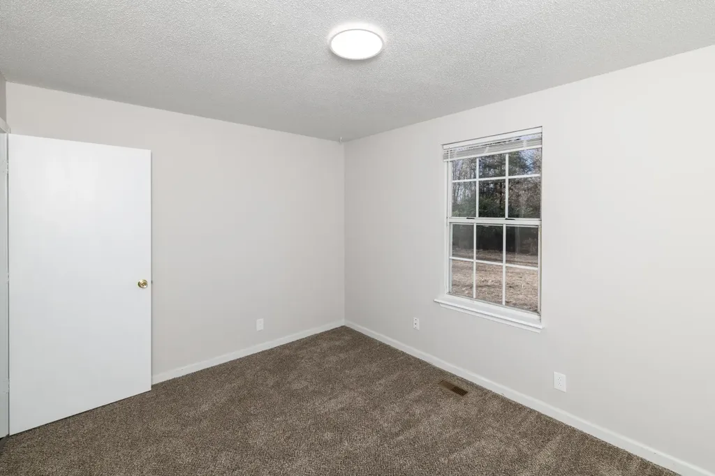 410 Roselawn Drive Clarksville TN 37042