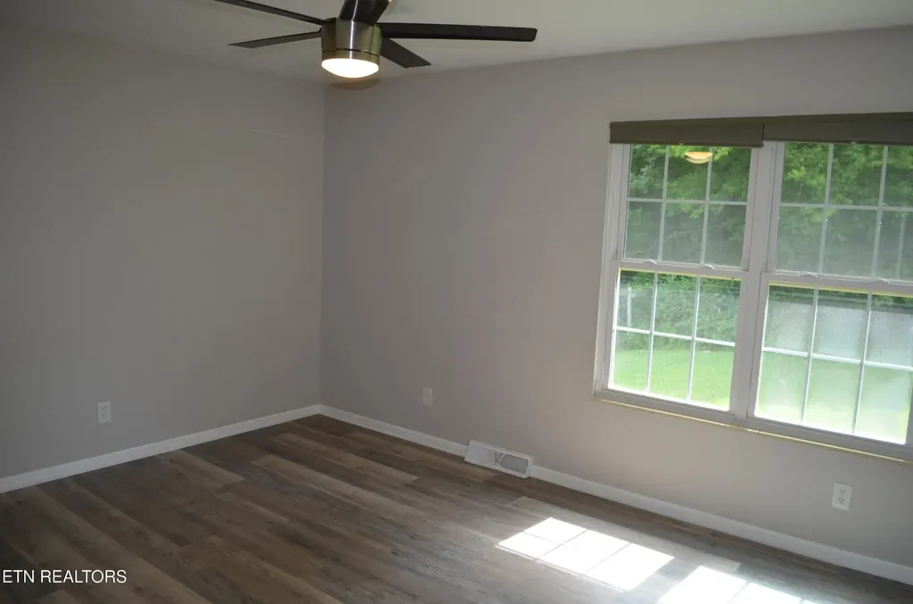 3212 Boomerang Lane Knoxville TN 37931