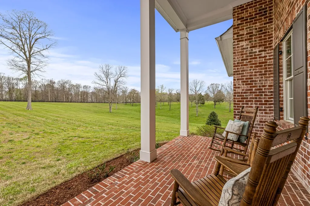 620 Williamson County Line Road Fairview TN 37062