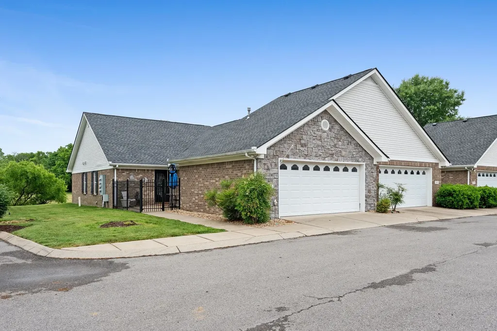 816 Lock 4 Road Gallatin TN 37066
