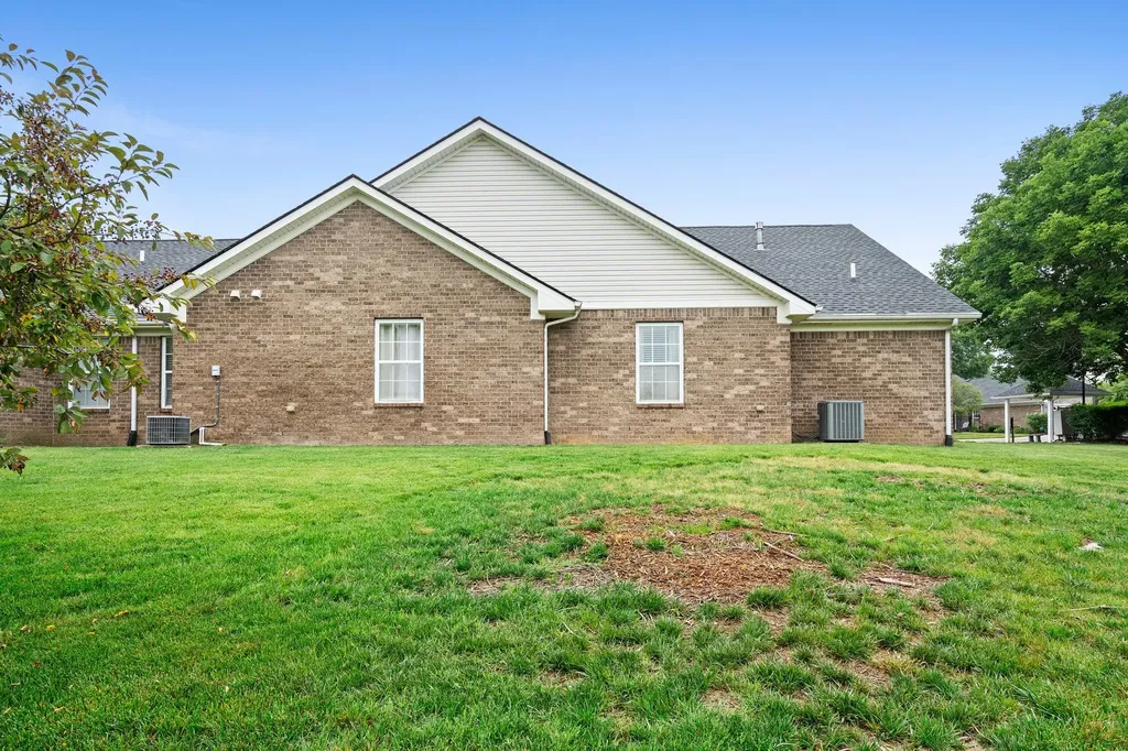 816 Lock 4 Road Gallatin TN 37066