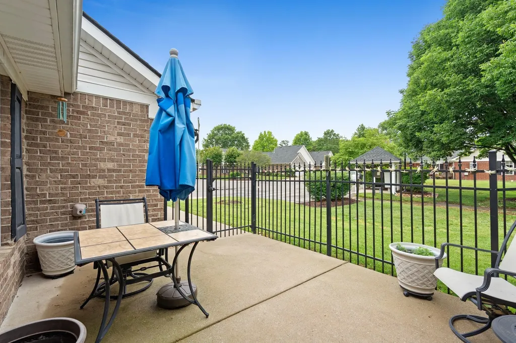 816 Lock 4 Road Gallatin TN 37066