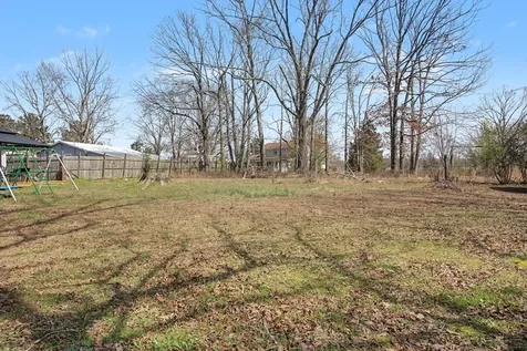 127 Rockhouse Road Hohenwald TN 38462