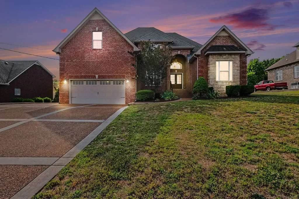 211 Bonifay Drive Smyrna TN 37167