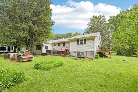 403 Pennington Lane Cedar Hill TN 37032