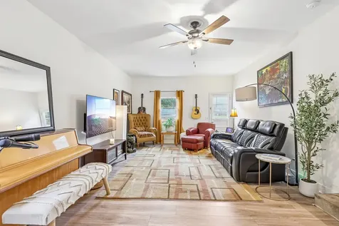 403 Pennington Lane Cedar Hill TN 37032