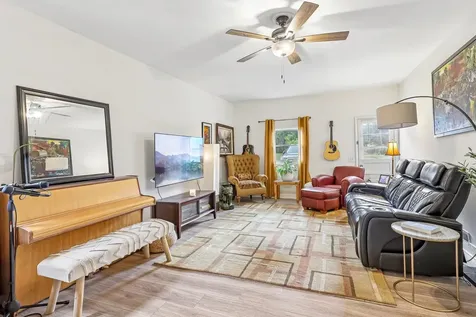 403 Pennington Lane Cedar Hill TN 37032