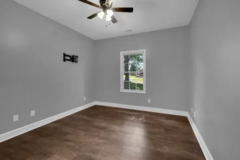 301 Mckinney Street Estill Springs TN 37330