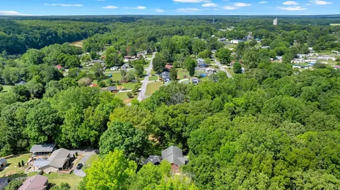 301 Mckinney Street Estill Springs TN 37330
