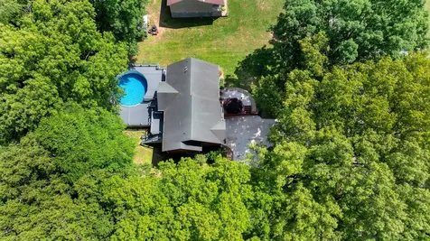301 Mckinney Street Estill Springs TN 37330