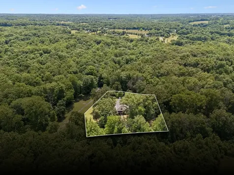 7111 Dogwood Lane Cross Plains TN 37049