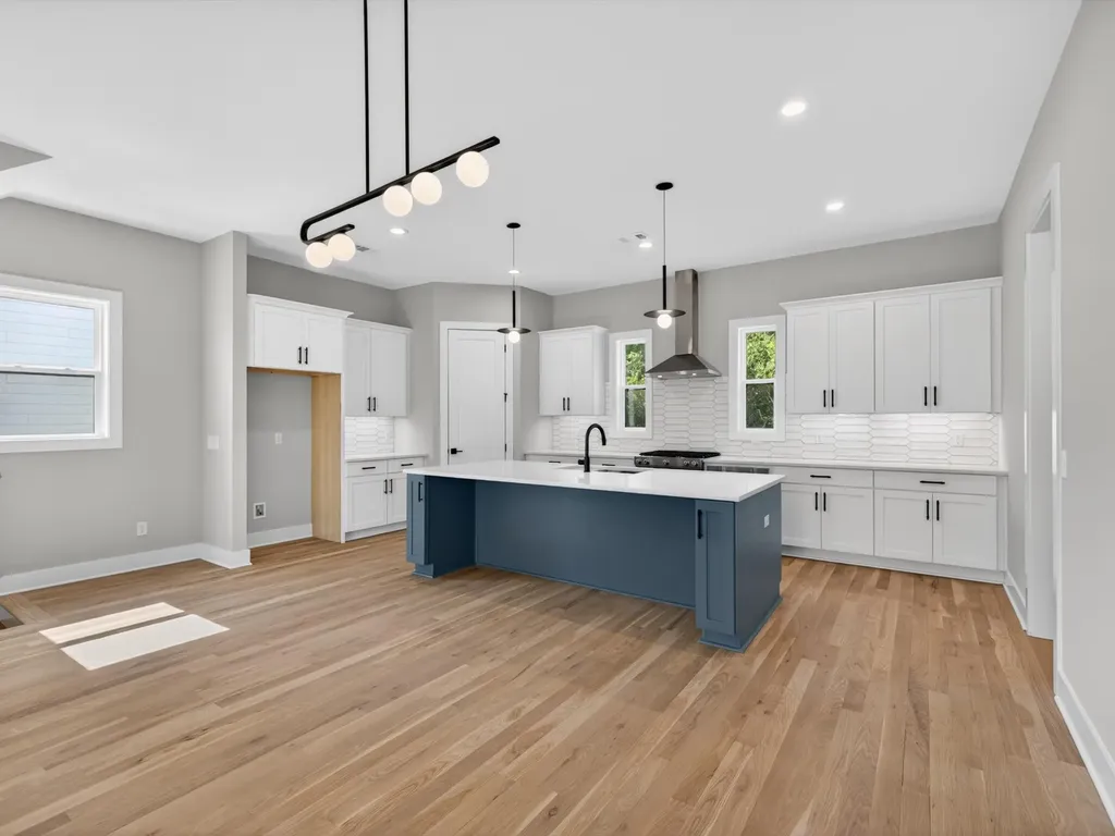 5915B Maxon Avenue Nashville TN 37209