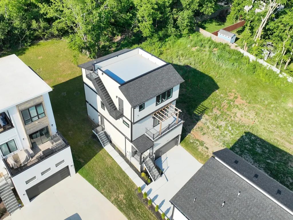 5915B Maxon Avenue Nashville TN 37209