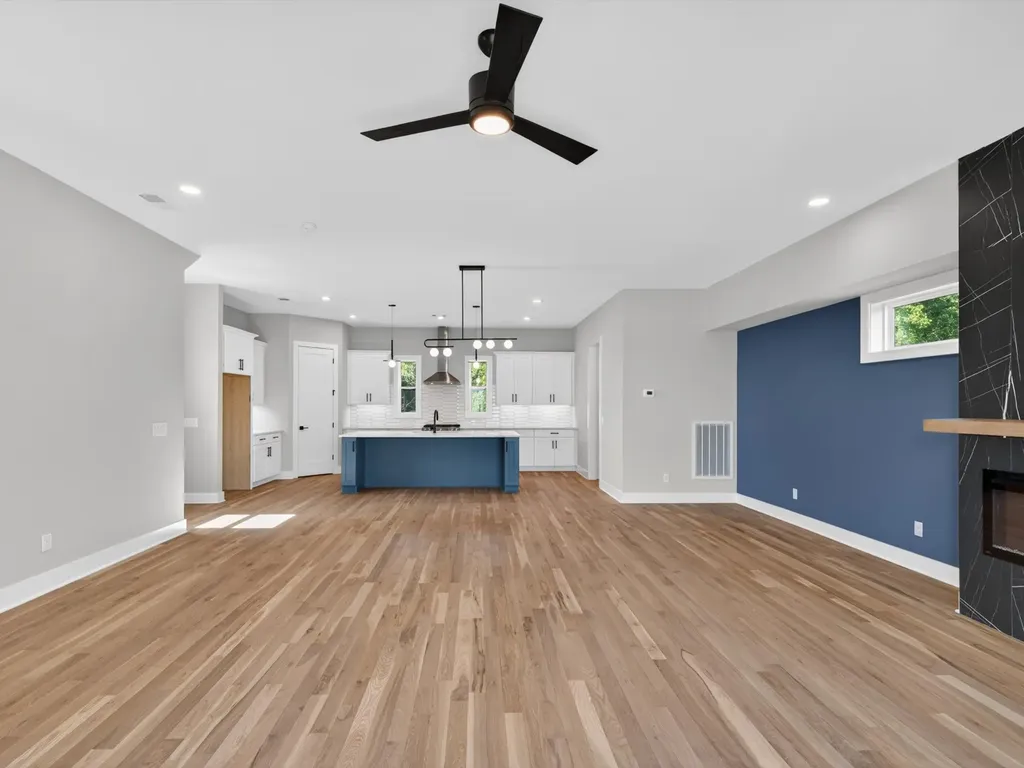 5915B Maxon Avenue Nashville TN 37209