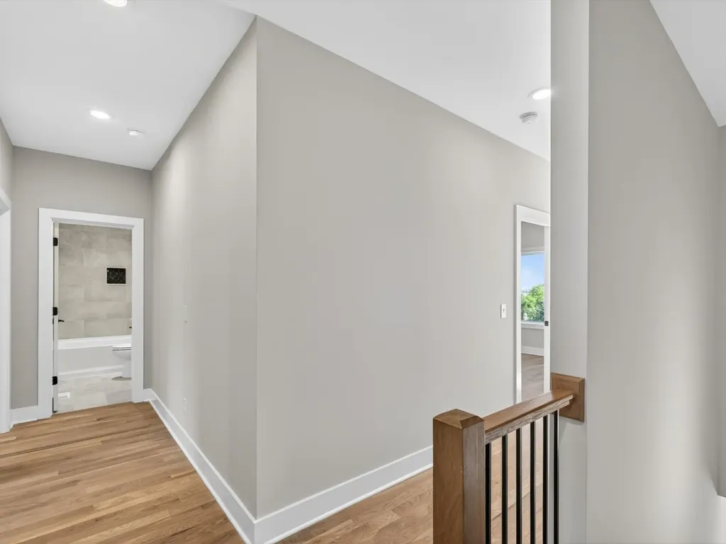 5915B Maxon Avenue Nashville TN 37209