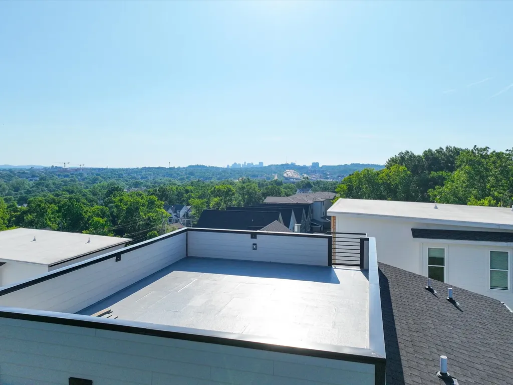 5915B Maxon Avenue Nashville TN 37209