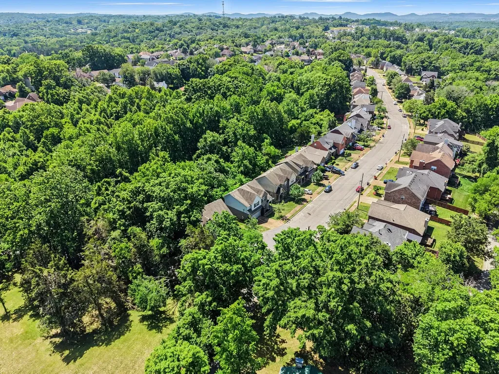 6939 Calderwood Drive Antioch TN 37013
