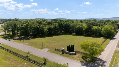 3004 Berry Patch Trail Rockvale TN 37153