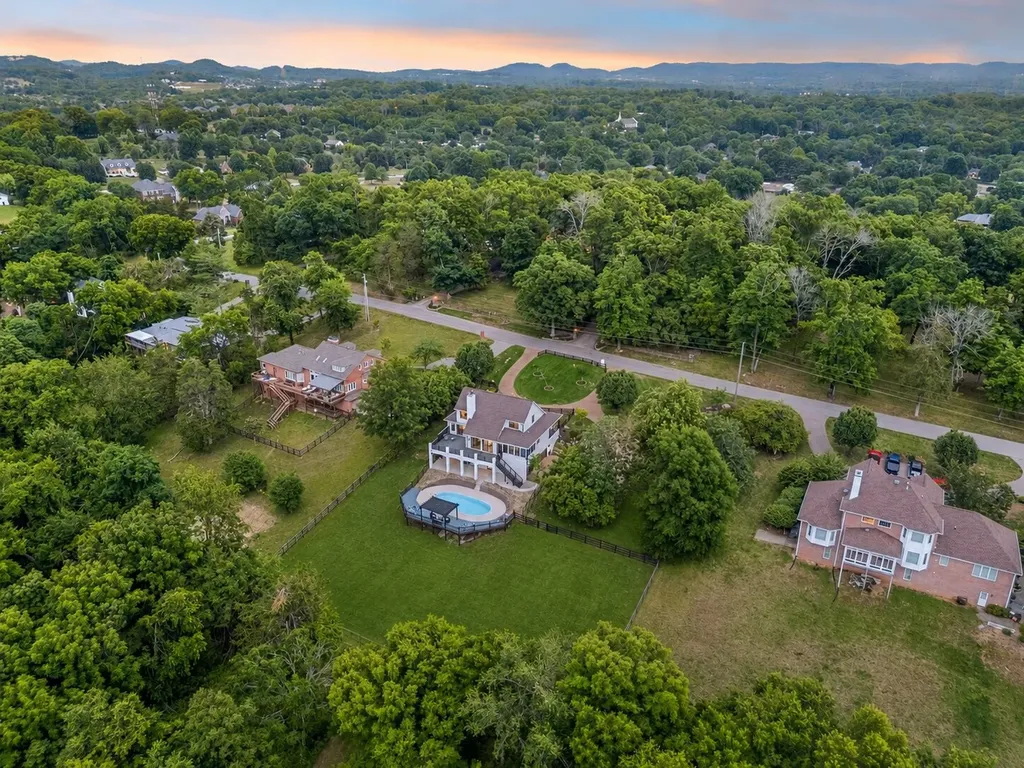 4245 Warren Road Franklin TN 37067