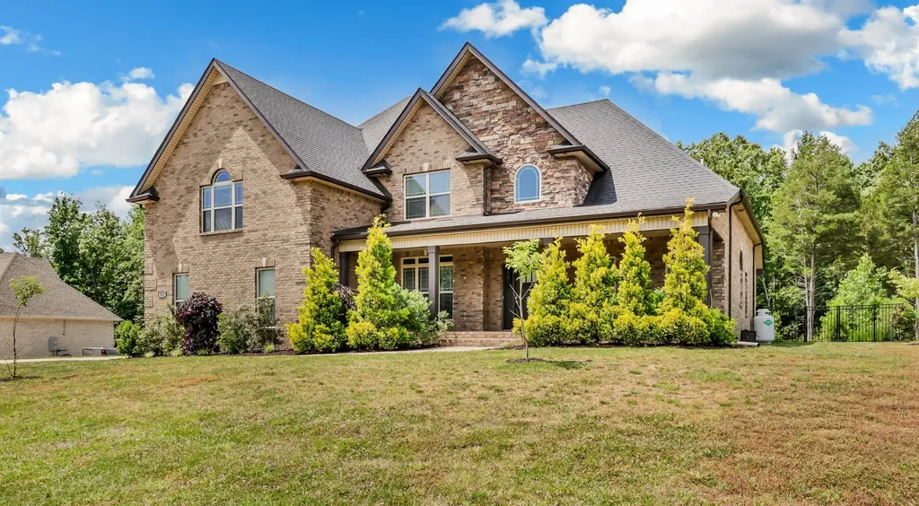 221 Allie Kat Way Clarksville TN 37042