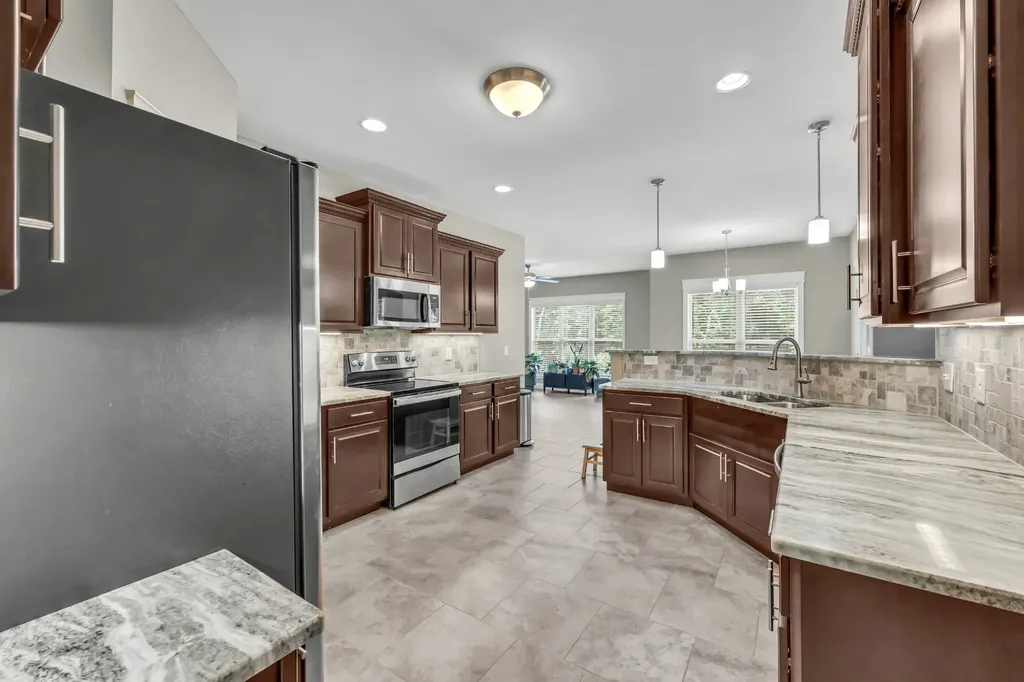 221 Allie Kat Way Clarksville TN 37042