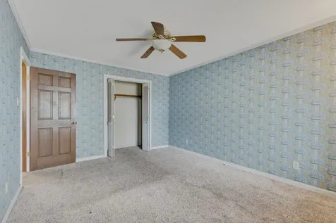 31 Colonial Cove Jackson TN 38305