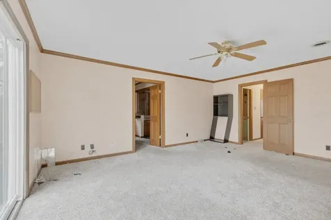 31 Colonial Cove Jackson TN 38305