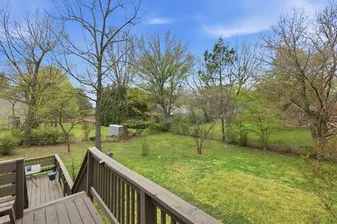 31 Colonial Cove Jackson TN 38305