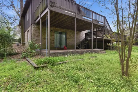 31 Colonial Cove Jackson TN 38305